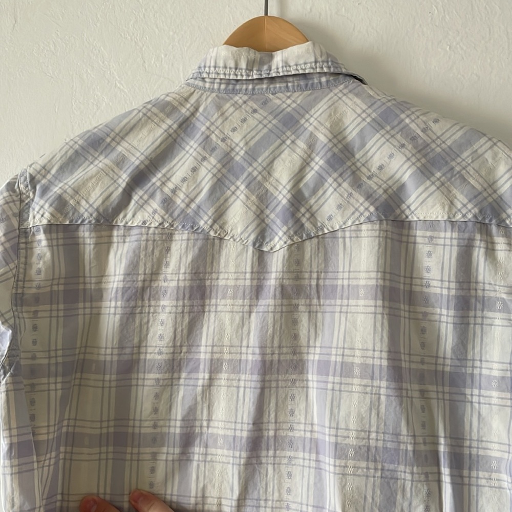 Pearl snap western shirt: white with light blue accents. Barely worn. - Picture 4 of 4